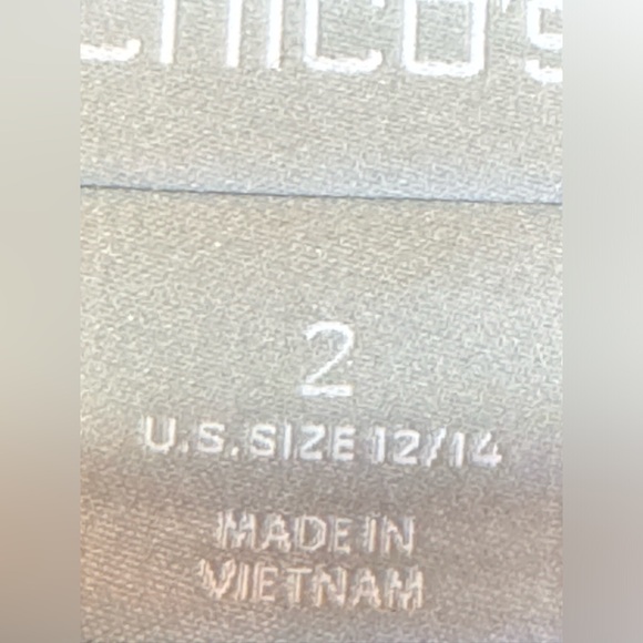 Chico’s Size 12/14 Black Dress with roll up sleeves and pockets. - Picture 6 of 12